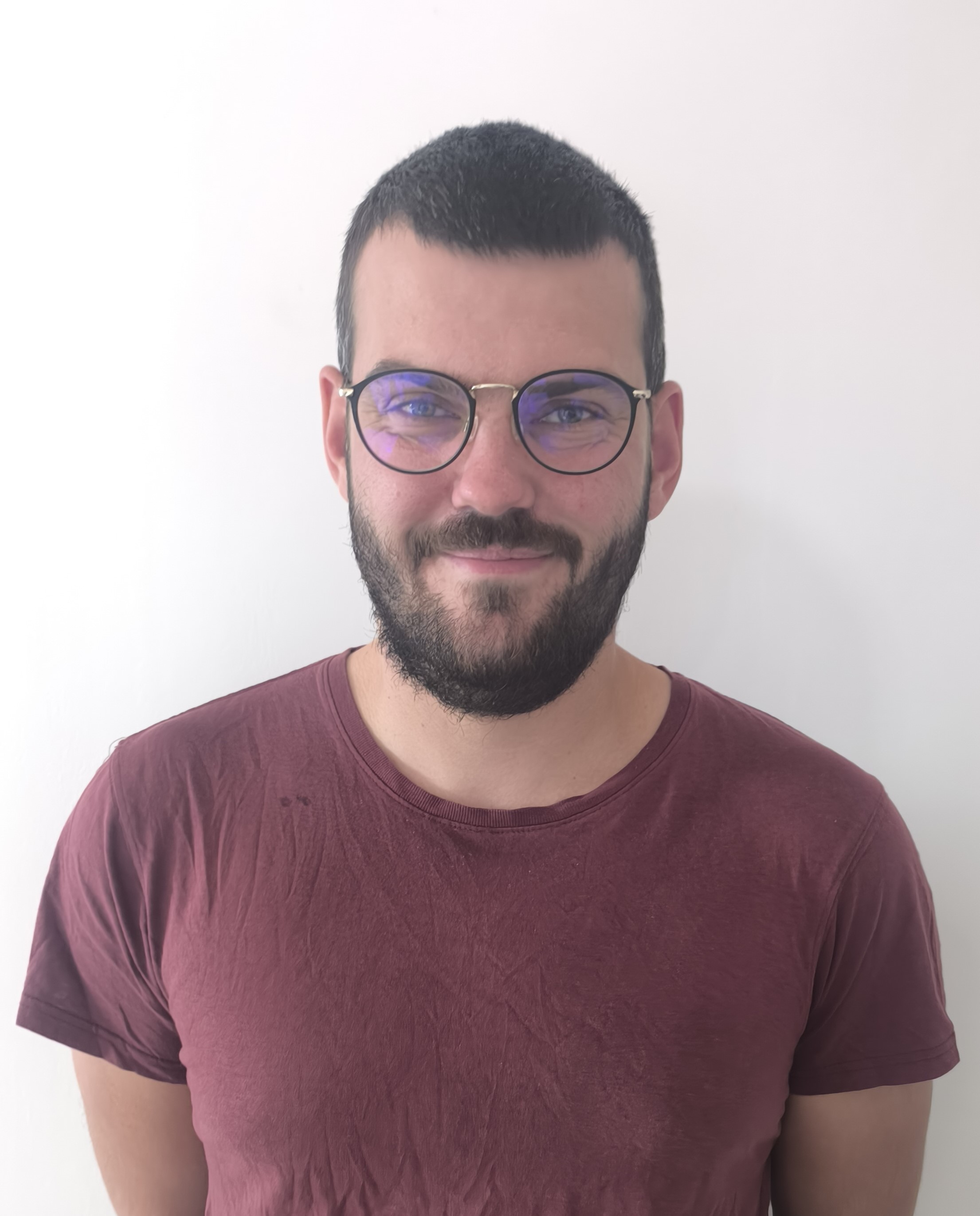 Portrait de Jean Bénis, ingénieur et développeur web freelance à Saint-Malo